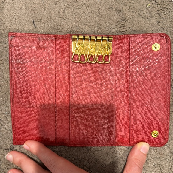 Prada key holder - Picture 2 of 5